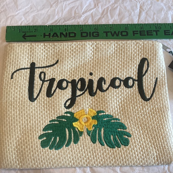Tropicool Straw Clutch Bag Purse NEW - Picture 6 of 7